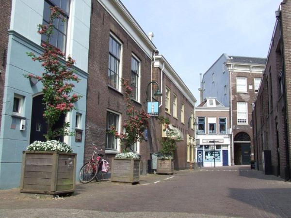 Guesthouse De Utrechtsche Dom Gouda Ngoại thất bức ảnh